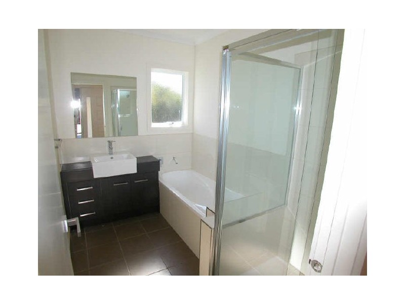 3/20 Graeme Avenue, Montmorency VIC 3094