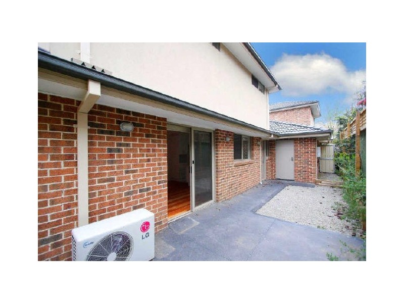 2/12 Adeline Street, Greensborough VIC 3088