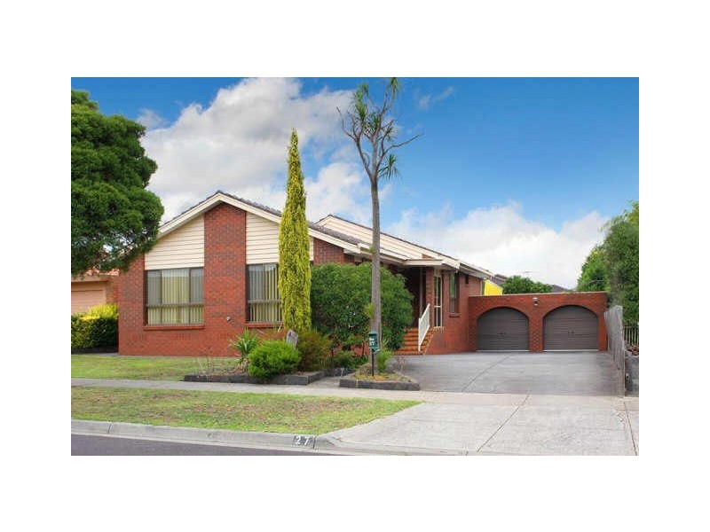 27 Azalea Avenue, Mill Park VIC 3082