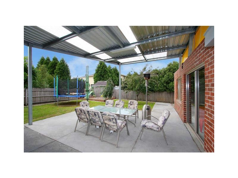 27 Azalea Avenue, Mill Park VIC 3082