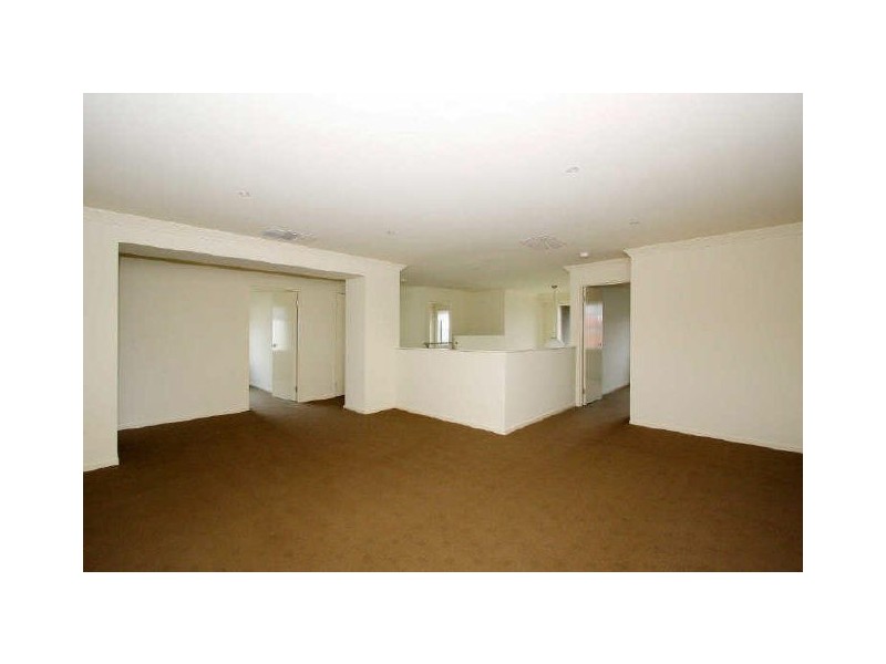 5 Emerdale Place, Craigieburn VIC 3064