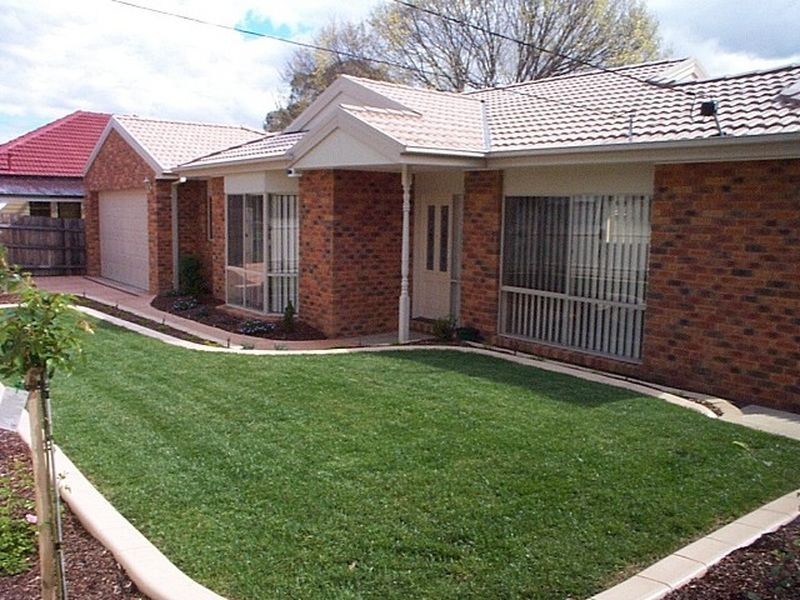 1 Dowle Street, Macleod VIC 3085