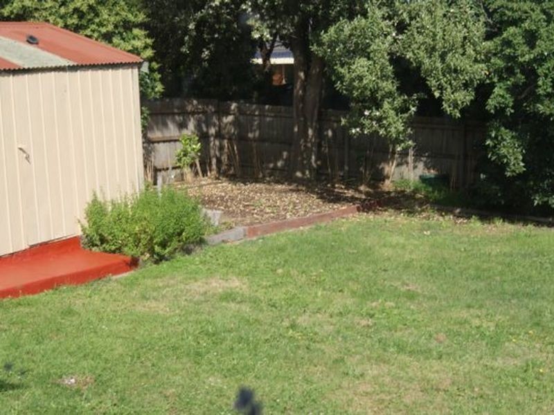 35 Yerrawa Drive, Watsonia VIC 3087