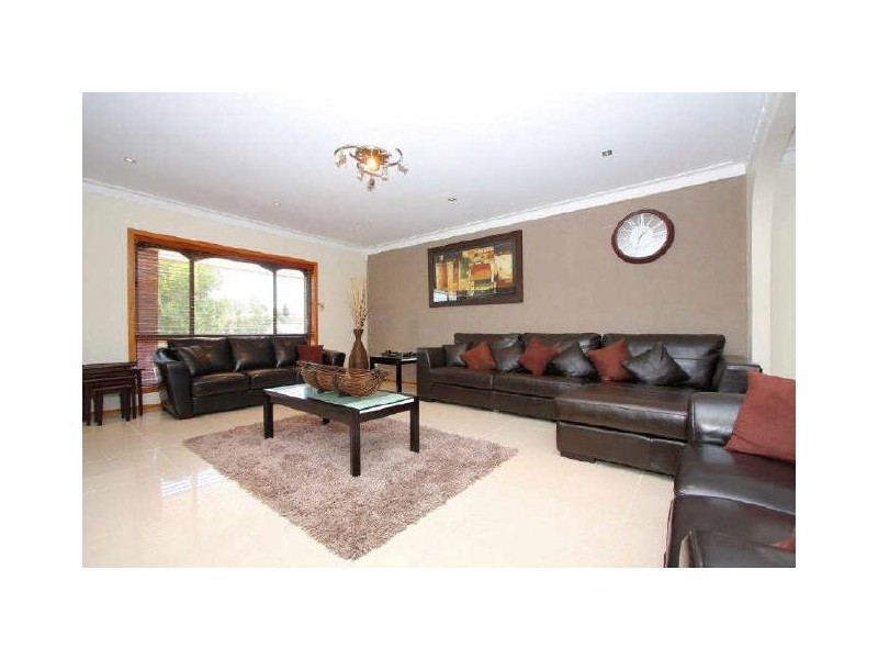 23 Padstum Avenue, Lalor VIC 3075