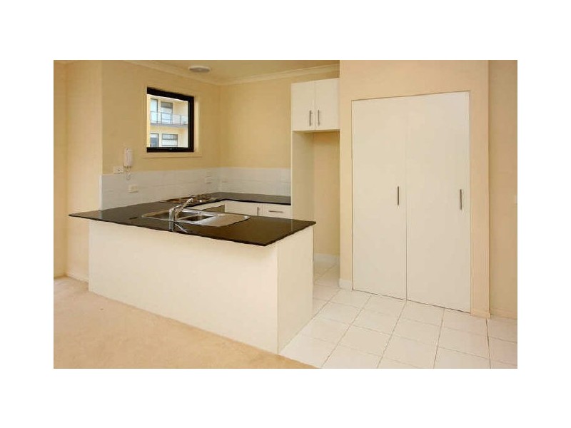 1/39 Diamond Boulevard, Greensborough VIC 3088