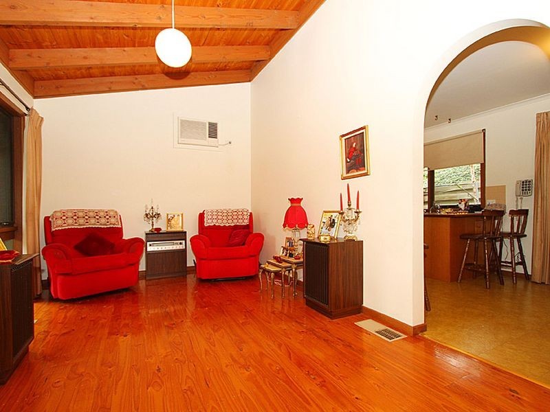 2/84 Diamond Creek Road, Greensborough VIC 3088