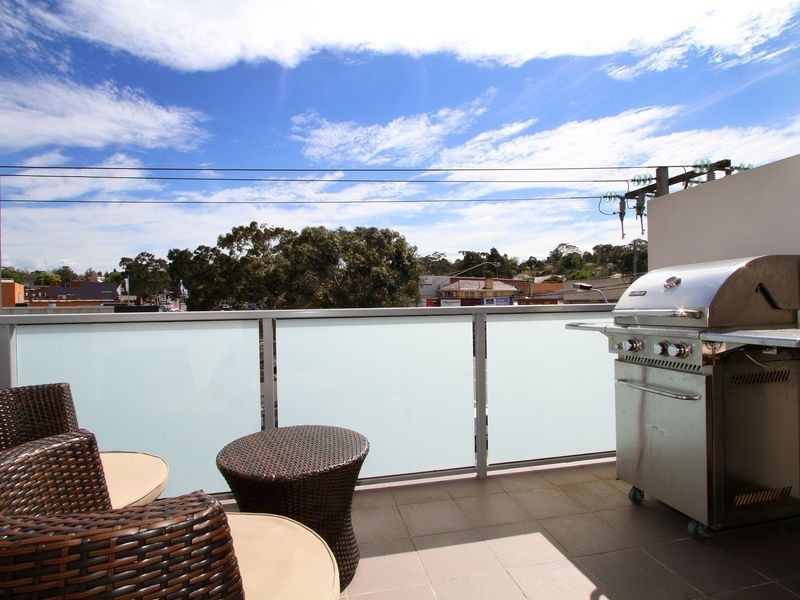 2/54 Beetham Parade, Rosanna VIC 3084