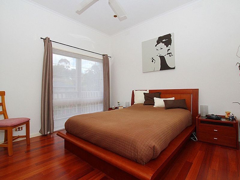 19 Booyan Crescent, Greensborough VIC 3088