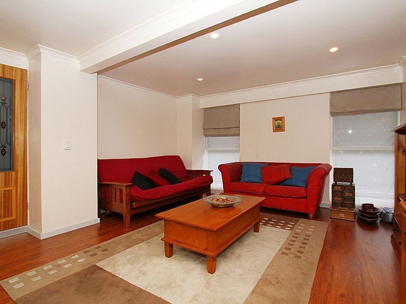 19 Booyan Crescent, Greensborough VIC 3088