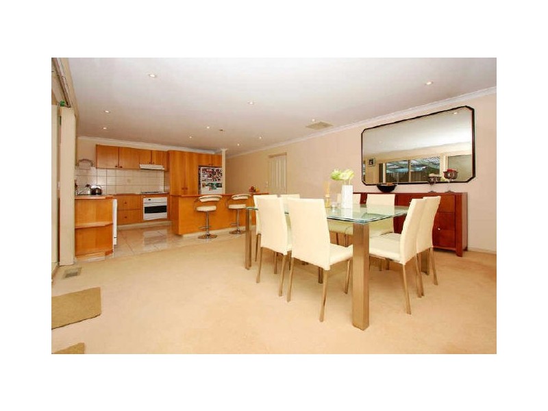 17 Adam Crescent, Montmorency VIC 3094