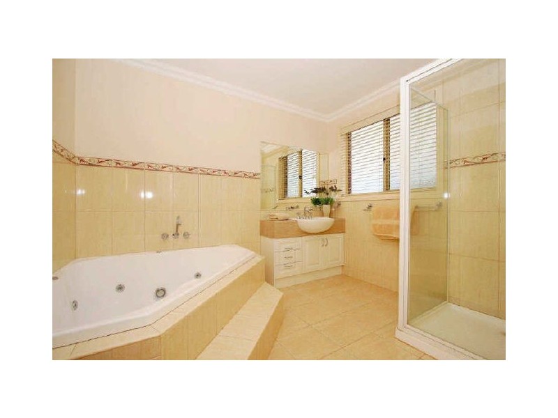 7 Norland Court, Mill Park VIC 3082