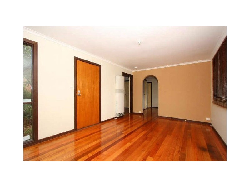 4/8 Dwyer Street, Macleod VIC 3085