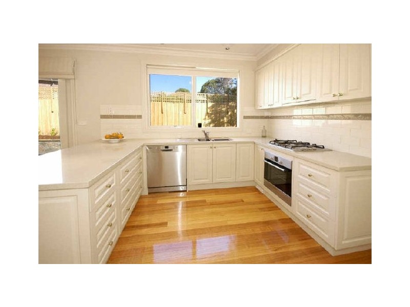 9B Scotland Avenue, Greensborough VIC 3088