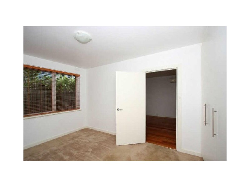 2/38 Elm Grove, St Kilda East VIC 3183