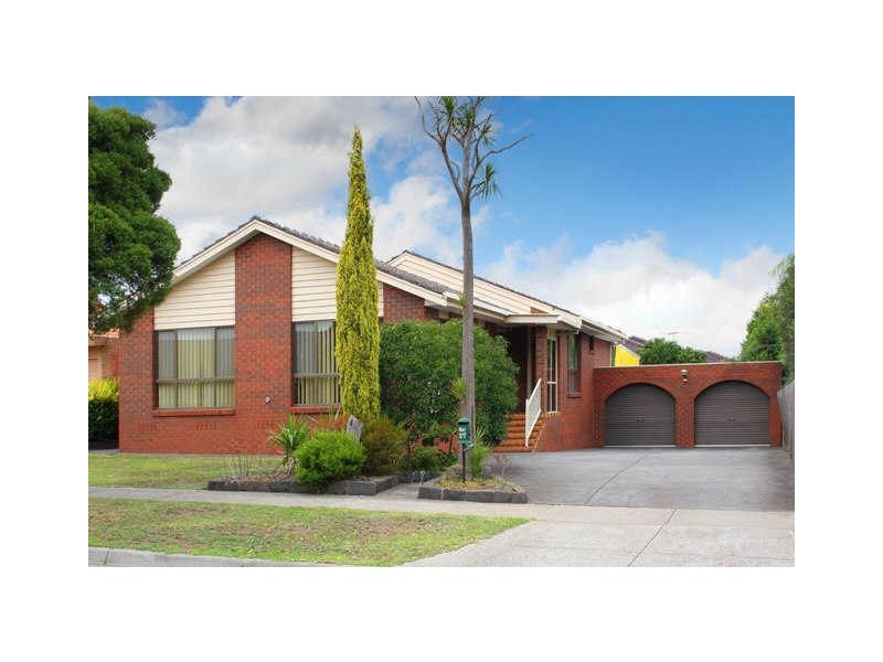 27 Azalea Avenue, Mill Park VIC 3082