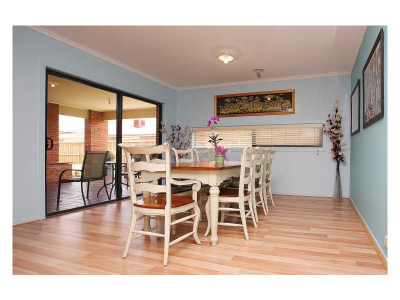 4 Kossatz Terrace, Doreen VIC 3754