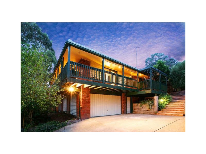 22 Lanvos Drive, Diamond Creek VIC 3089