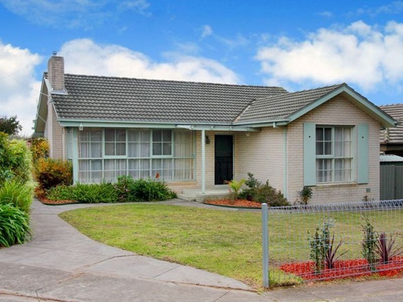 18 Tennyson Street, Watsonia VIC 3087