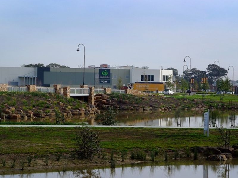 8 Sparrowhawk Road, Doreen VIC 3754