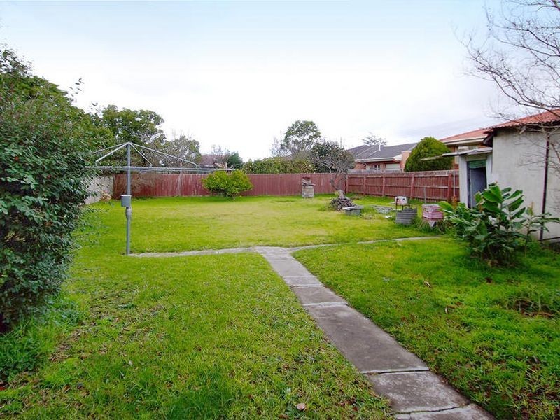 35 Vermont Parade, Greensborough VIC 3088