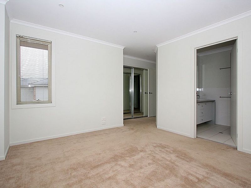 6 Minerva Rise, Epping VIC 3076