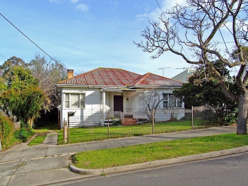 33 Vermont Parade, Greensborough VIC 3088