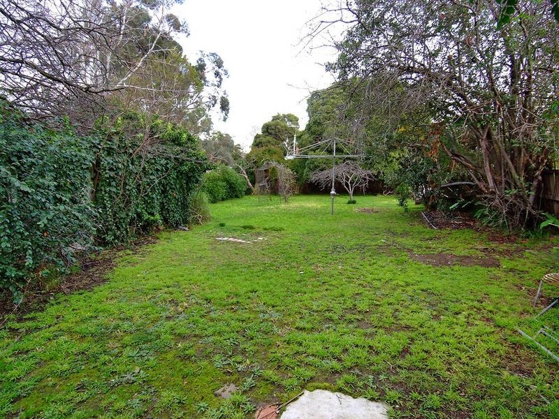 33 Vermont Parade, Greensborough VIC 3088