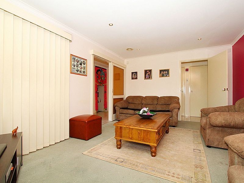 6 Gillespie Place, Epping VIC 3076