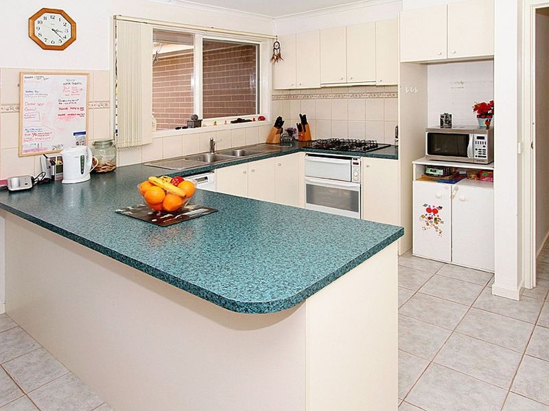 6 Gillespie Place, Epping VIC 3076