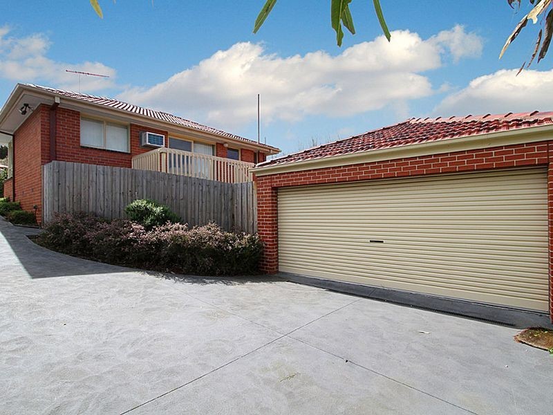 1/87 Nell Street, Greensborough VIC 3088