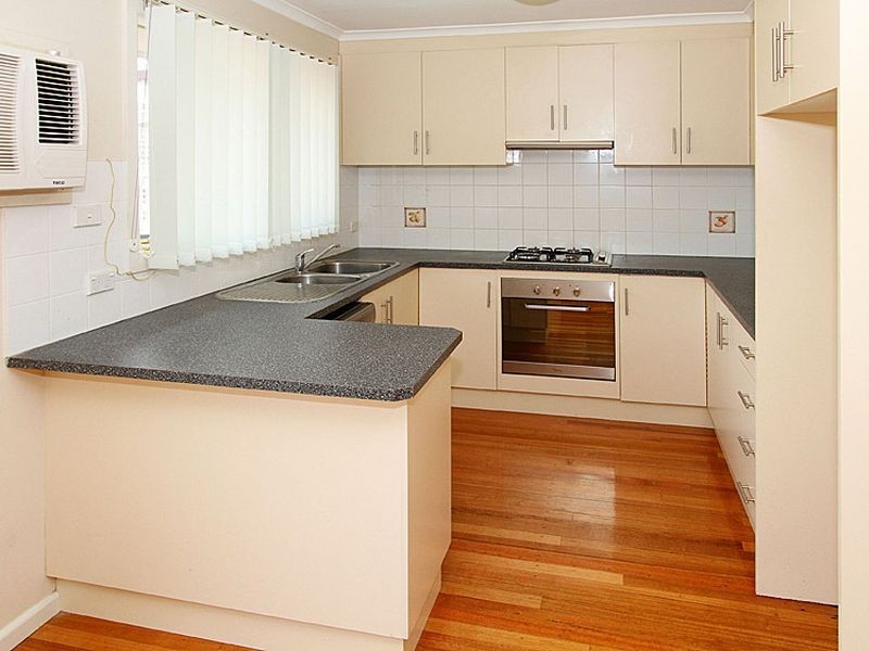 1/87 Nell Street, Greensborough VIC 3088