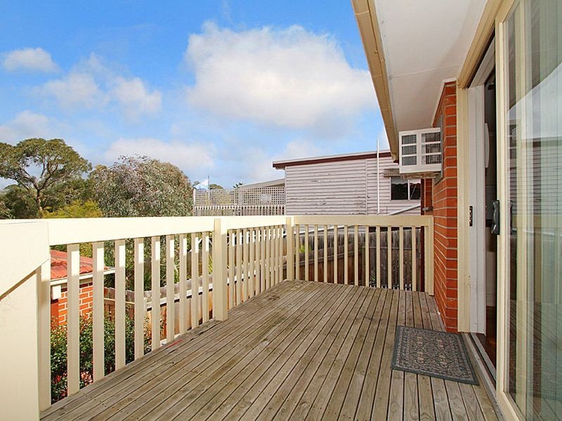 1/87 Nell Street, Greensborough VIC 3088