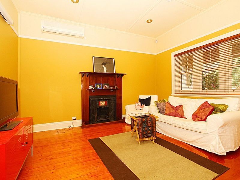 156 Grimshaw Street, Greensborough VIC 3088