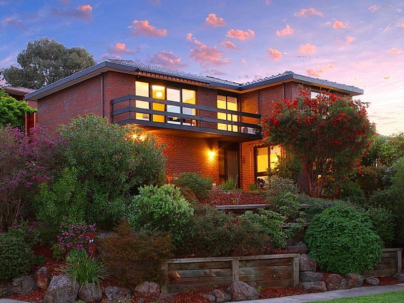 34 Crana Grove, Greensborough VIC 3088