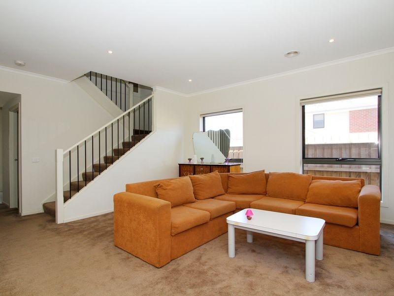 39 Waterlily Drive, Epping VIC 3076