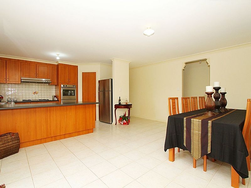 34 Highview Drive, South Morang VIC 3752