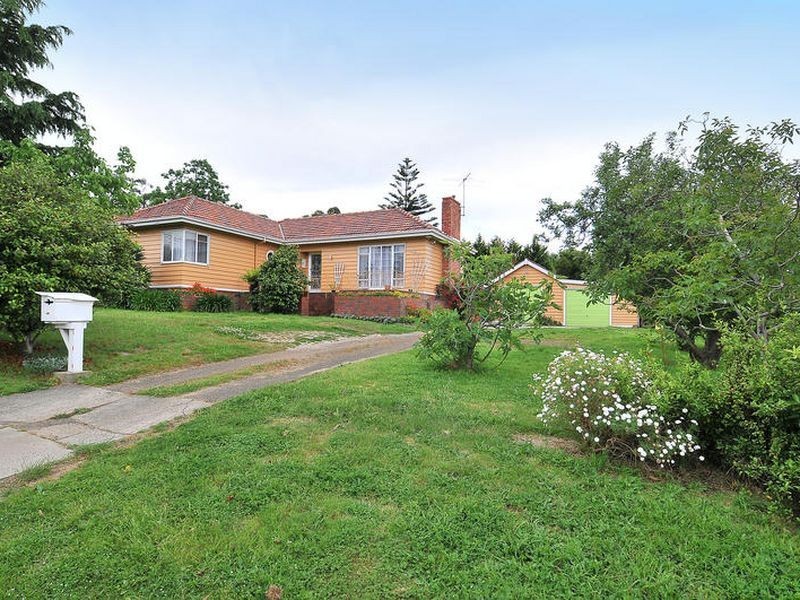 110-112 Nell Street, Greensborough VIC 3088