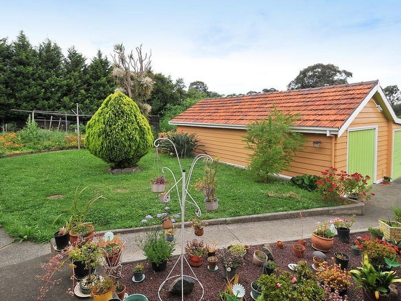 110-112 Nell Street, Greensborough VIC 3088