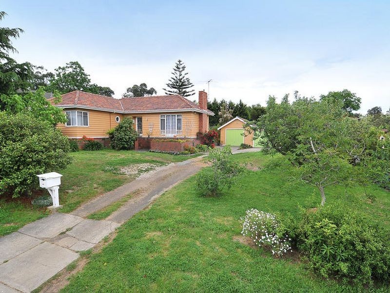 110-112 Nell Street, Greensborough VIC 3088