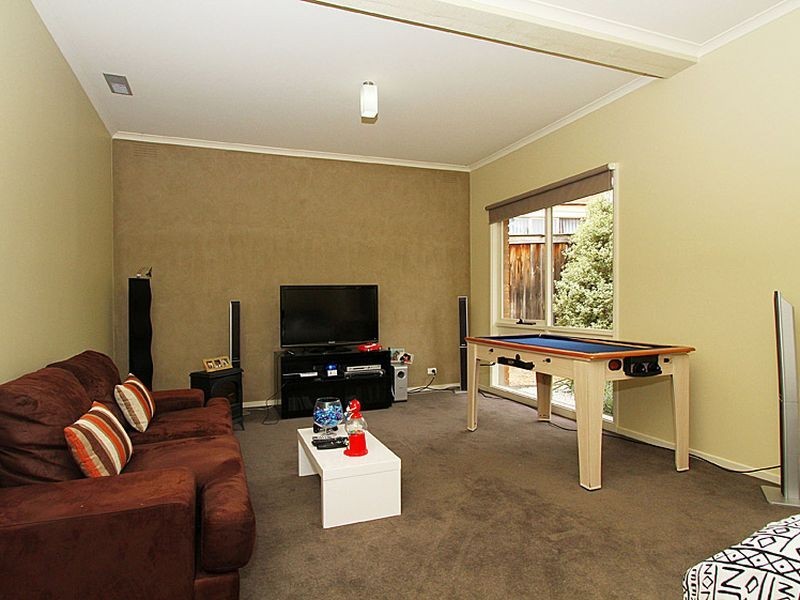 28 Punkerri Circuit, Greensborough VIC 3088