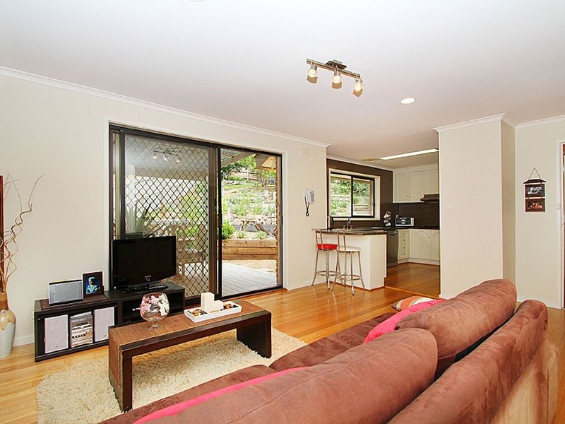 28 Punkerri Circuit, Greensborough VIC 3088