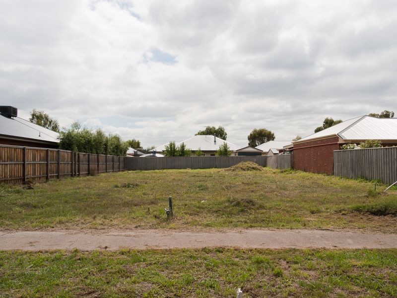 36 Sparrowhawk Road, Doreen VIC 3754