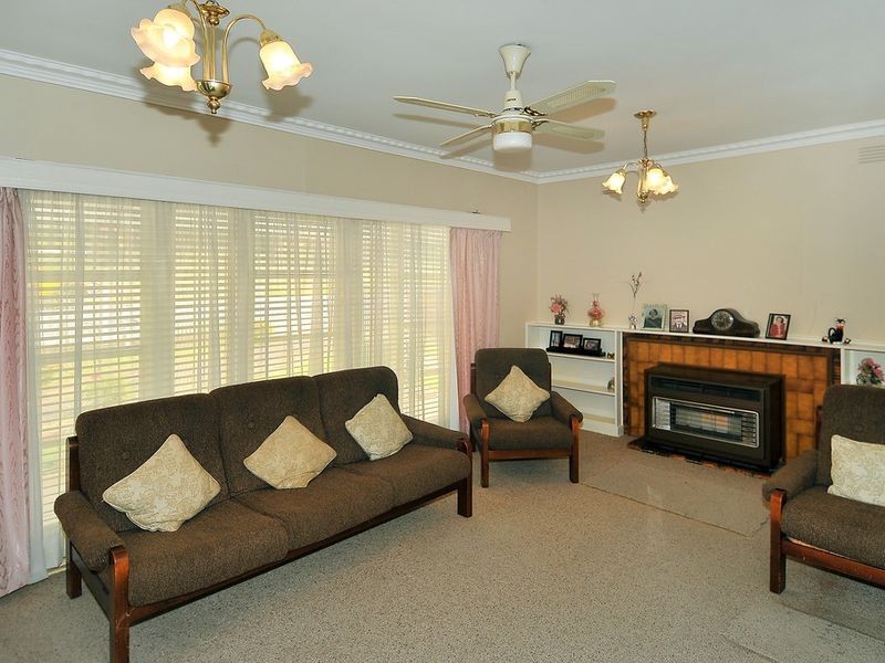 37 Yallambie Road, Macleod VIC 3085