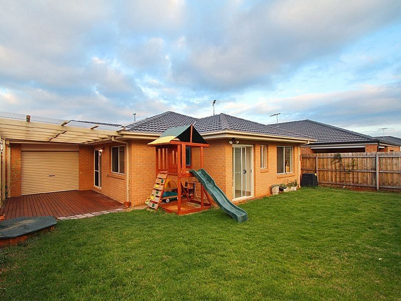 10 Getaway Drive, Doreen VIC 3754