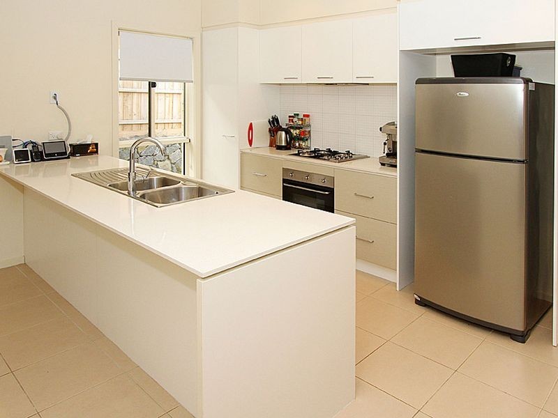 26 Waterlily Drive, Epping VIC 3076