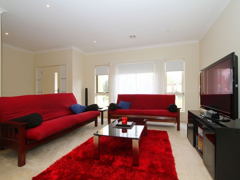 26 Waterlily Drive, Epping VIC 3076