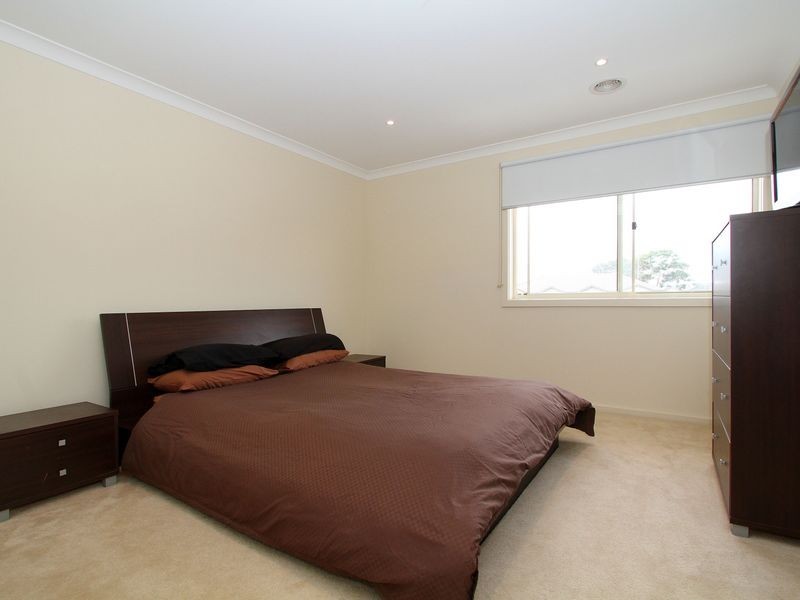 26 Waterlily Drive, Epping VIC 3076
