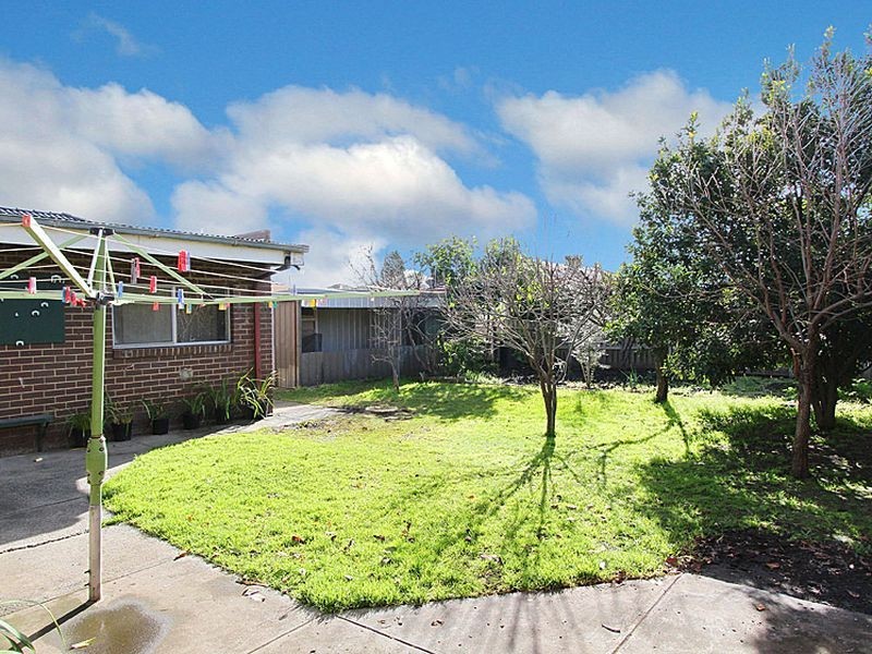 12 Hamilton Court, Lalor VIC 3075