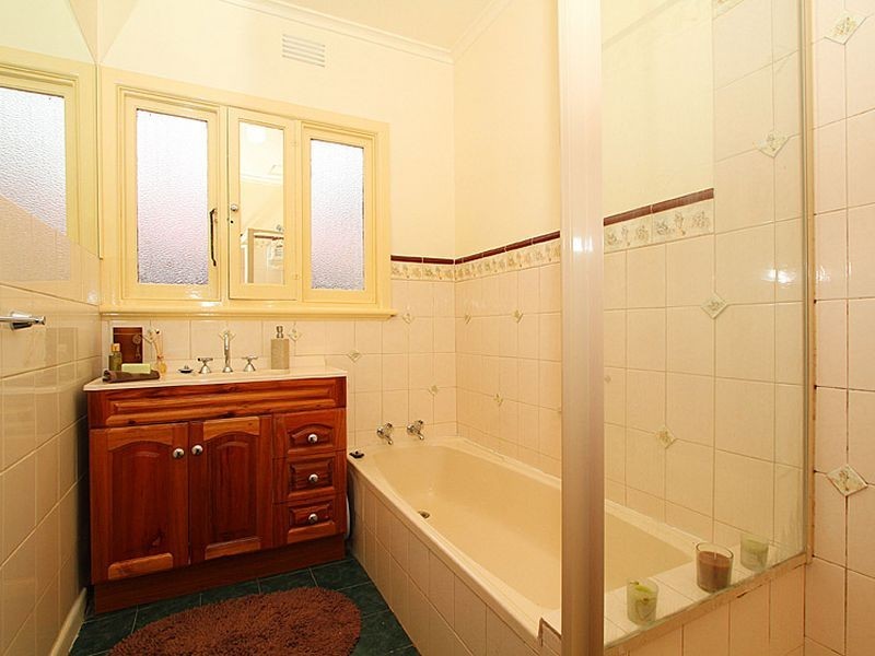 26 Janice Street, Macleod VIC 3085