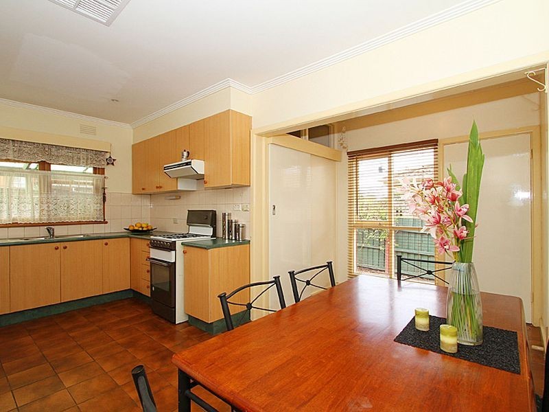 26 Janice Street, Macleod VIC 3085